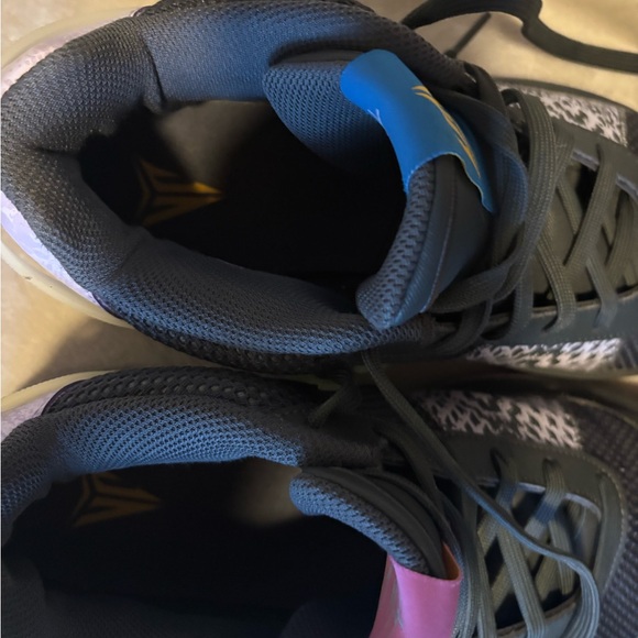 Nike Ja 1 Personal Touch barely worn